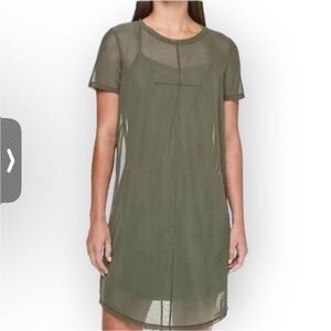 Lululemon Ready to Reach Dress